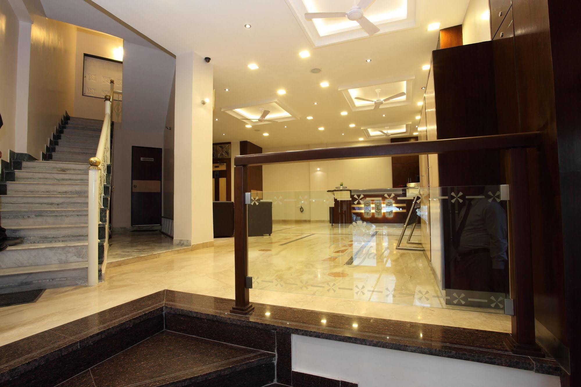 Hotel Dayal Udaipur Dış mekan fotoğraf